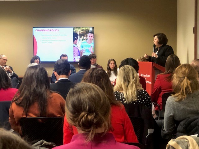 On Thursday, December 12, the American Heart Association brought local volunteer leaders from the fields of health and education together with local high school students at a powerful meeting including a panel discussion on the epidemic of vaping among youth. @QuitLying #vaping