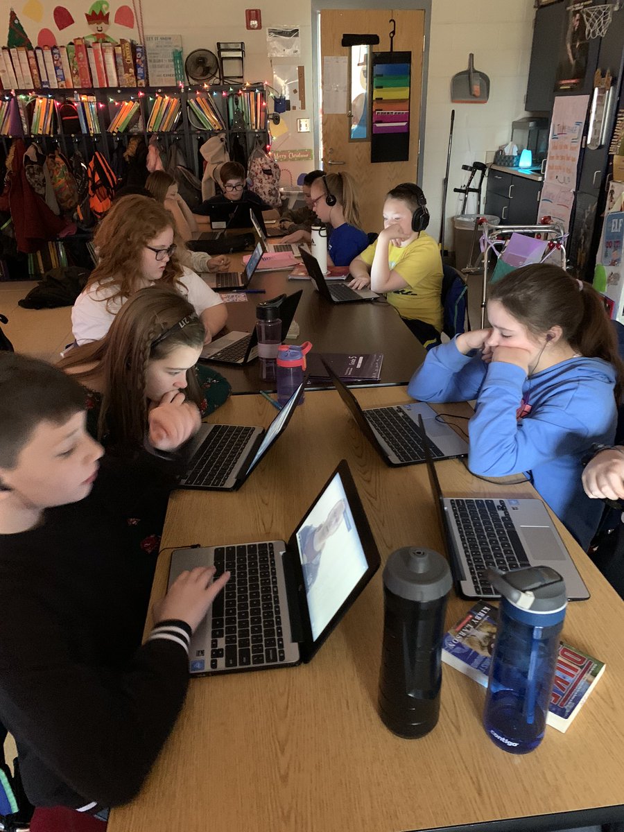 tjbrown5thgrade's tweet photo. HOUR OF CODE DAY IS HERE!!! My kiddos love to code!!! @mylanpatriots @Monongalia_Co #HourofCode #CS4WV #CSEdWeek19 #mylanpatriots https://t.co/MMEyTQICPa