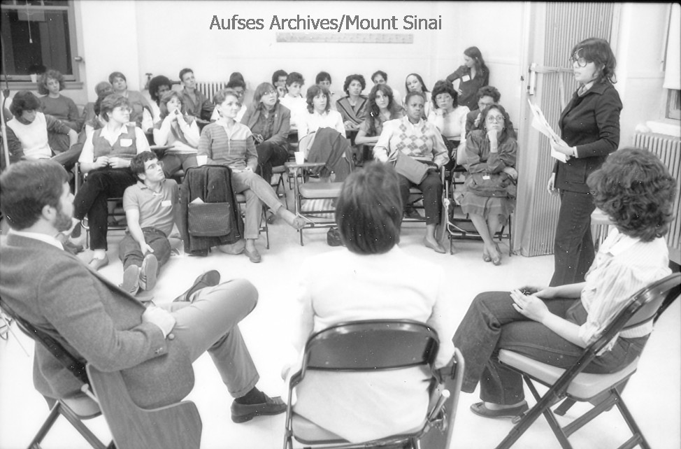 In 1984, the Rape Crisis Intervention Program (today’s <a href="/MountSinaiSAVI/">Mount Sinai SAVI Program</a>) was established. In the fall of 1984, 60 volunteer #advocates went through eight weeks of training. Nearly half were <a href="/MountSinaiNYC/">Mount Sinai Health System</a> employees and 18 were medical students. #ThrowbackThursday