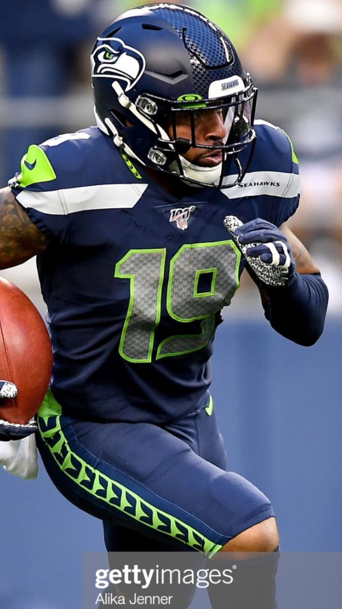 seahawks speedflex helmet