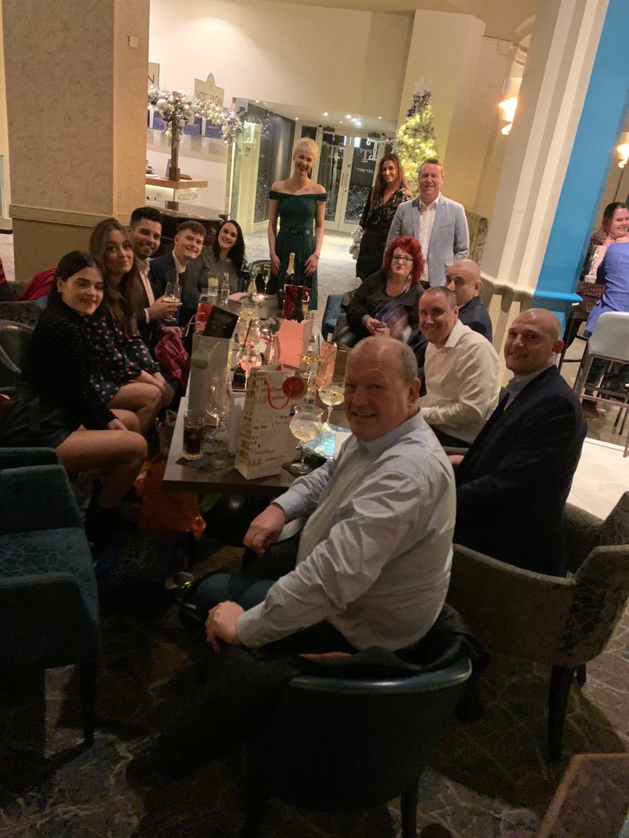 DIBChelsea's tweet photo. Had a great evening at ⁦@DowntownBusines⁩ Christmas party! ⁦@DIB_Helen⁩ ⁦@DIB_Chris⁩ ⁦@ChrisWilcoxDIB⁩ ⁦@DowntownFrank⁩ ⁦⁦@DIBDesign_Jayne⁩ Bring on next year! https://t.co/H2mIoM7Pr4