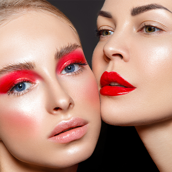 lab2beauty's tweet photo. Look Like You. Accentuated.

#makeup #beauty #lab2 #mua #makeupsponge #makeupbrush #lookoftheday #aspiringmua #lbb #mualife #glammakeup #glam #dailymakeuplook #autumnglam#livebreathbeauty #christmaslook https://t.co/PcI2MUuFXK
