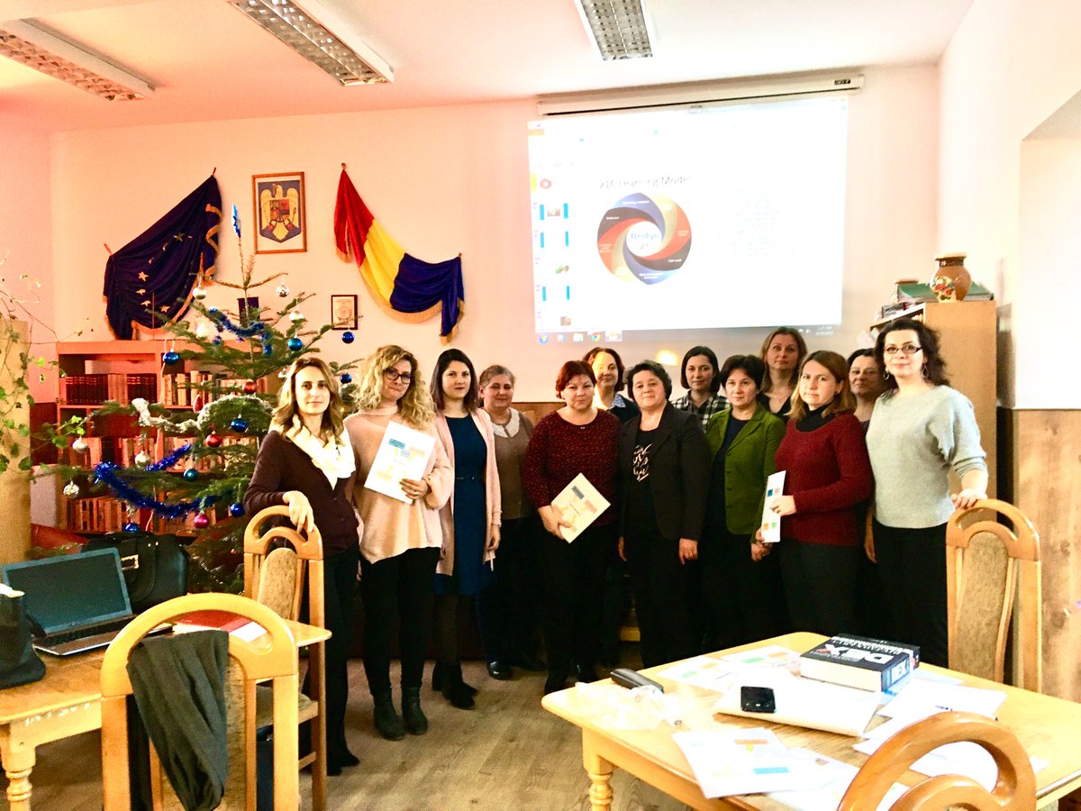 TfaSTRomanialiceuliteanu tweet media