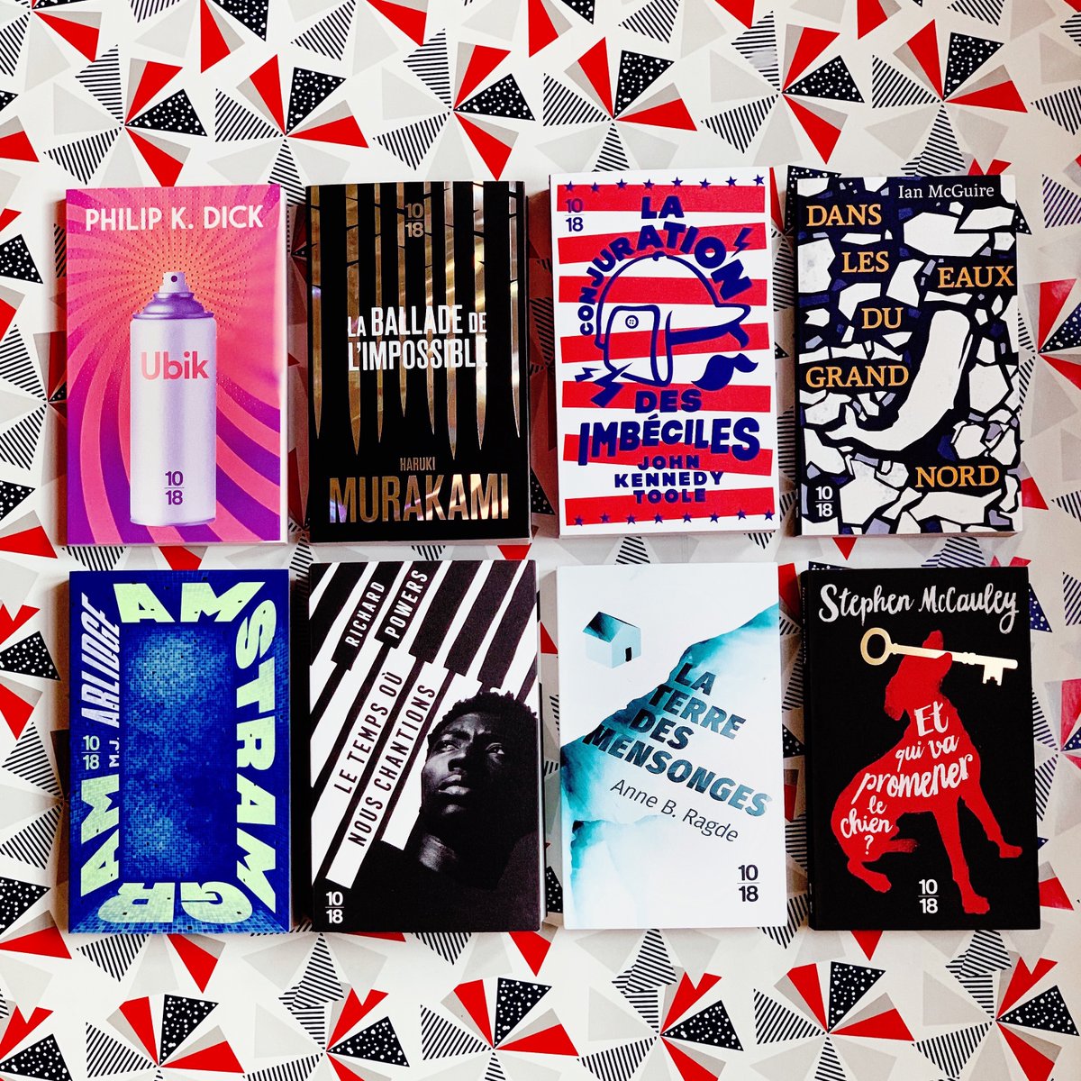 Editions1018's tweet photo. #CONCOURS #LESCOLLECTORS 10/18 !   🎁🎉

Un.e gagnant.e aura la chance de gagner tous nos 10/18 #Collectors  ! 
👉 FOLLOW @Editions1018 + RT

Fin du concours : 19/12 - Ouverture France &amp; Belgique https://t.co/1BCrAlJijF