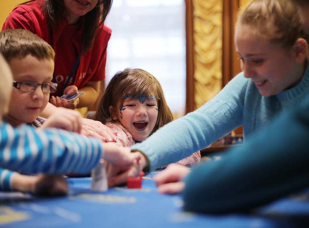 Новогодняя Игротека от Игроведа

15 декабря в аквапарке «Карибия» пройдет Новогодняя Игротека от Игроведа — бесплатное мероприятие для всех любителей настольных игр. Гостей ждут сотни открытых настолок, турниры с призами и квест с подарком.

Подробности: igroved.ru/events/igroved….
