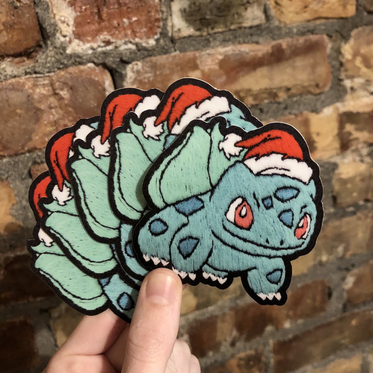 jordandepauww's tweet photo. ❣️ 24 hr giveaway ❣️
~a (2) winner giveaway~

rt/follow me for a chance to win a festive bulba sticker! 

(Scratch and waterproof vinyl material!!!!!!!!!!!!!) https://t.co/JjK47veolp
