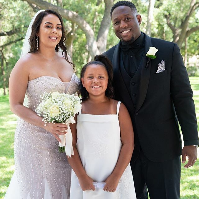 dmikhailimages's tweet photo. #duncanmikhailphotography . .. #IGTEXAS #weddingphotographer #weddingplanner #Nikon #D800 ##killeenweddingphotographer #florist #wedding #photographers_tr #paulcbuff #pocketwizard #alienbee800 #alienbee1600 #texasphotographer #killeen #waco #wacowedd… https://t.co/3FrrdhU1b3 https://t.co/NRqkt7YzNi