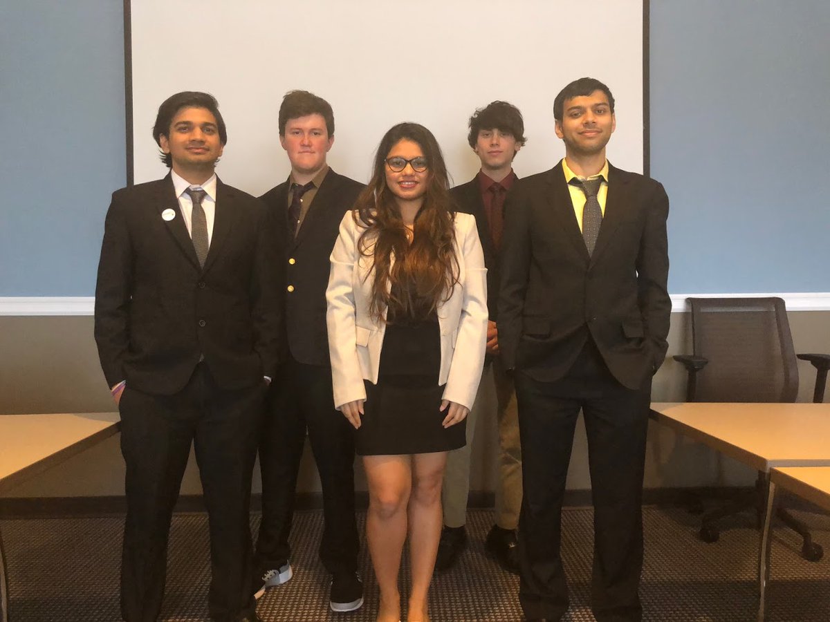 With only one more week left in their co-ops, SITO's Fall 2019 team gave their final presentation to RIT senior leadership yesterday! #RIT