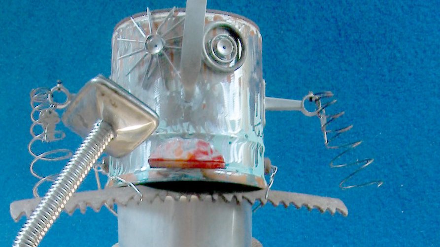 #Atelier : la #marionnette mécanisée > du 10 au 14 février 
Fabrication d'une marionnette à partir de matériel de récupération • Réflexion sur les articulations par des « bidouilles » mécaniques avec l’association <a href="/Petit_Deb_Occi/">Les Petits Débrouillards Occitanie</a> 
Résa: 0466761056
+ infos bit.ly/38tgQjb