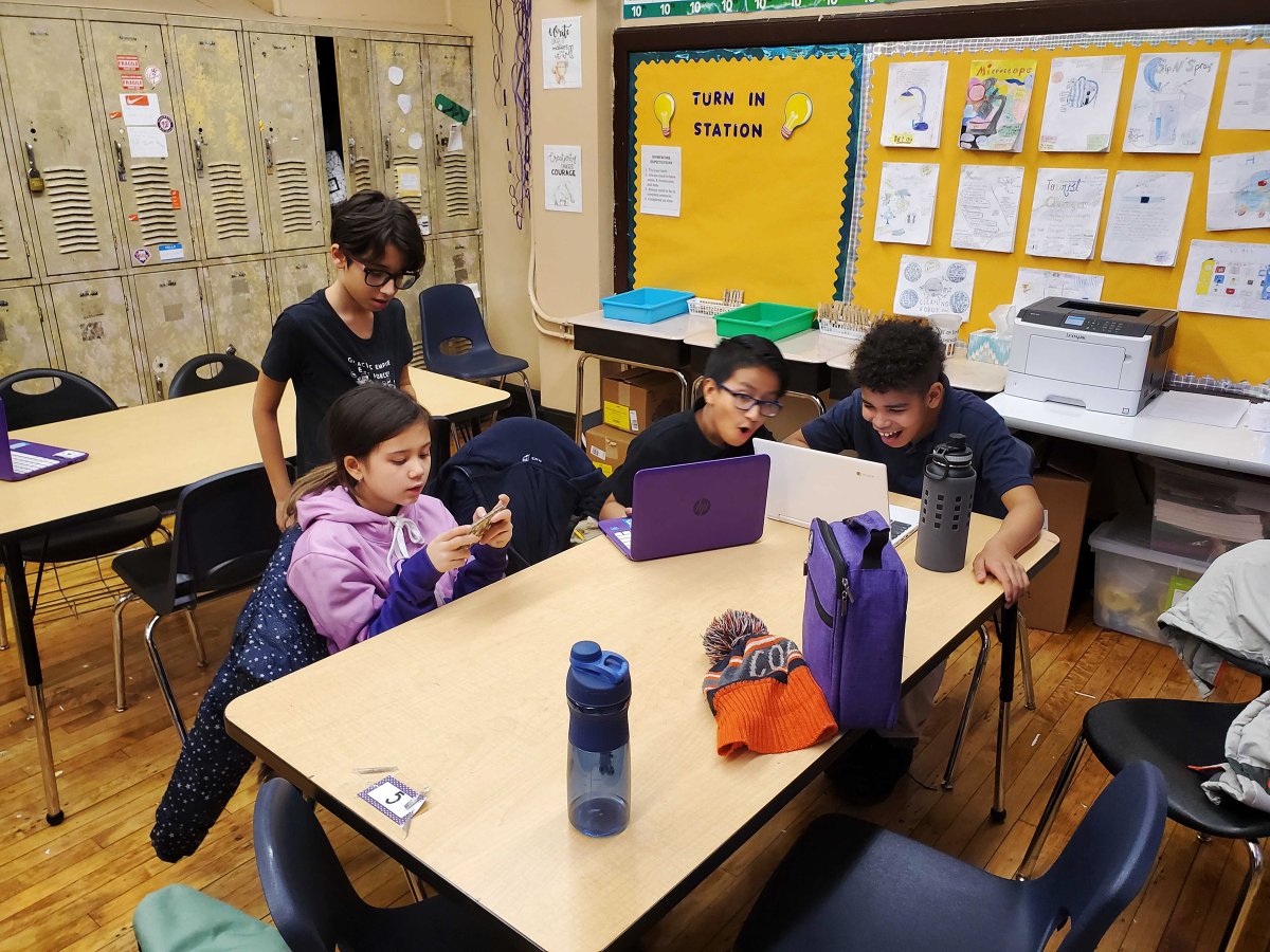globalkids's tweet photo. Celebrating the end of @mozilla's X-Ray Goggles browser extension, GK Digital Learning and Leadership students from @q300school explored the ways that code operates a webpage and how to make quick and fun remixes and edits to the page! #CSEdWeek #webliteracy #teched #hackthenews https://t.co/NZECWxy7mb