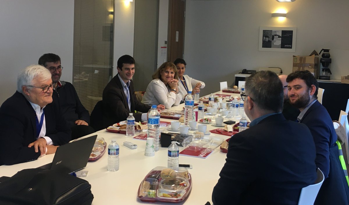 medefperigord's tweet photo. [CLUB DRH by @medef Périgord]

Nouvelle réunion du Club avec une dizaine de #DRH périgourdins pour #échanger sur les thèmes de l’ #attractivité territoriale et de la #fidélisation des #cadres, avec Jean-Louis VIARGUES, intervenant à KEDGE, après avoir été DG d’HEC et DRH chez AXA https://t.co/rDHyWhikjX