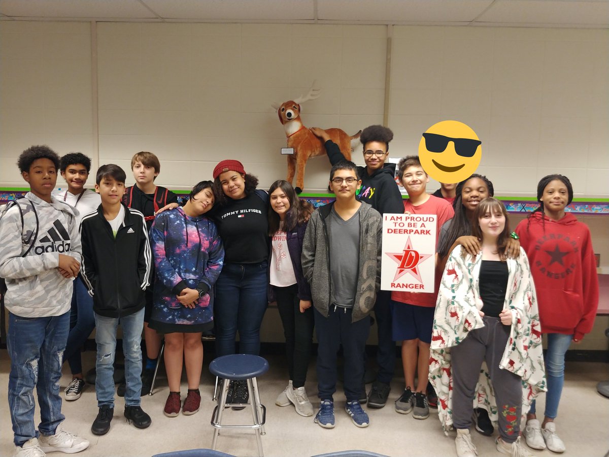 Taynasaurus's tweet photo. Rusty came to Visit our Family today! We are so excited to be a part of this new @DeerparkMS tradition. @AP_Ali_DMS @mrslongrrisd @mrs_cole_dms https://t.co/lkIRvtsoBK