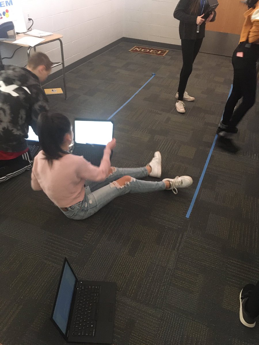 MissDemfromSTEM's tweet photo. Grade 8 Engaged &amp; Focused on our Robotic tasks at hand. Measurement &amp; Data Analysis a go! @demfromstem @CWCGCMS @CWCSchools https://t.co/9YUb1XMd8W