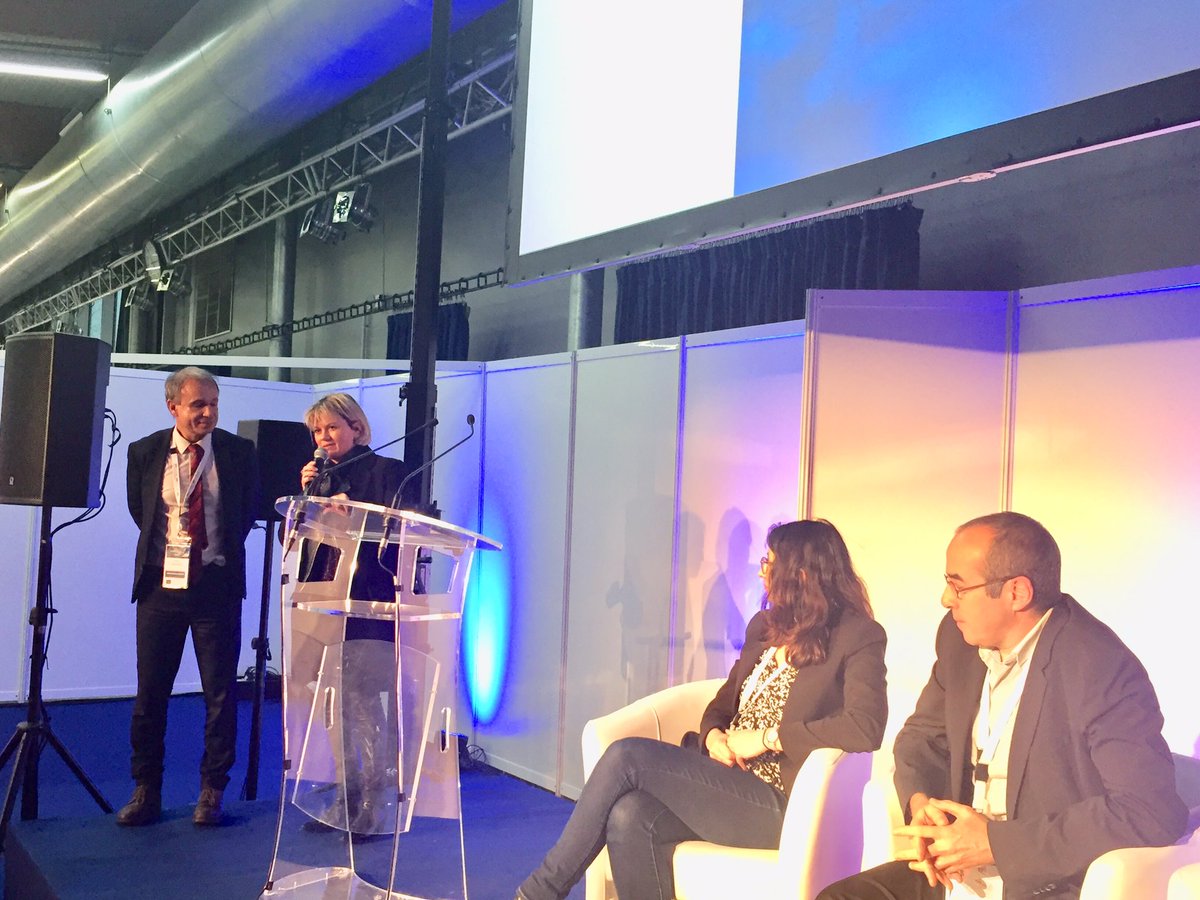 Bdx_Technowest's tweet photo. Remise des prix #MedispaceChallenge par @Airbus ! 🏆
Bravo à tous les lauréats et aux deux #startup de @Bdx_Technowest @TouchSensity et #3DITEX pour leurs prix 👏 https://t.co/3LMddeM5Yv
