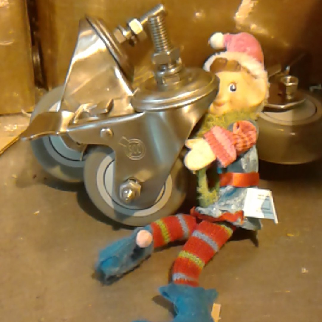 SERVICECASTER's tweet photo. Caster's showing off our SCC threaded stem casters.
#castertheelf #elfontheshelf #manufacturingmischief https://t.co/5mllSQyCLp