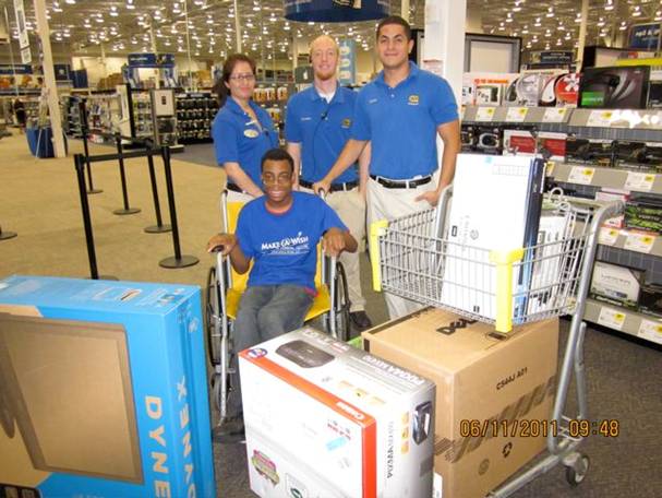 makeawishsfla's tweet photo. In 2011 James wished to go on a shopping spree, first stop Best Buy! #tbt #shopbig #throwback https://t.co/5zzt2kbCik
