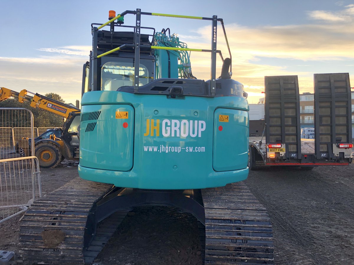 The newest edition to our plant fleet arrived on site in Filton last week, a Kobelco SK140 Excavator.
Many thanks to the sales team at <a href="/molson_group/">Molson Equipment</a>  for organising a speedy delivery, a pleasure as always to work with.