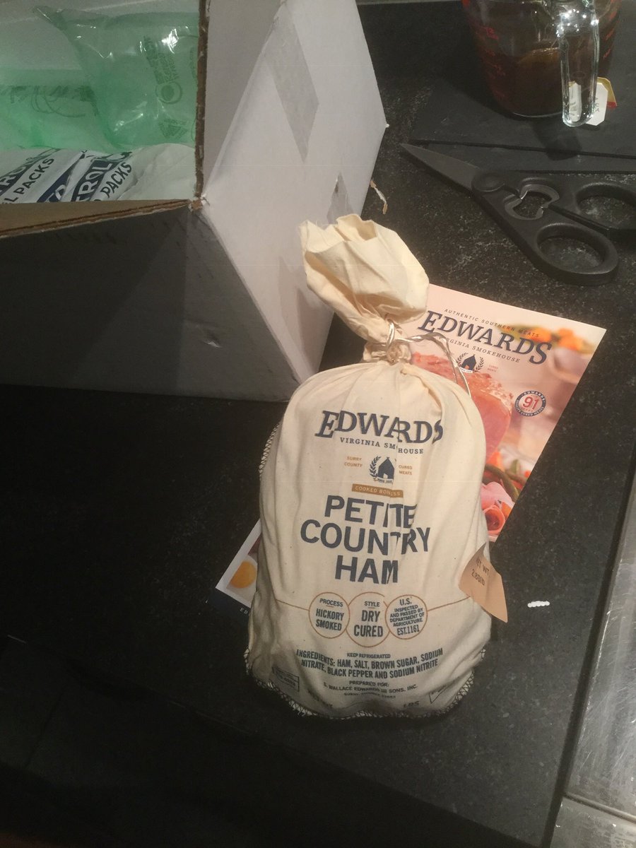 WTLocke's tweet photo. #JustInTimeDelivery for 12-25-19 breakfast - thanks for the tempting tip @gardenandgun @EdwardsVaSMKHSE @alstyron1 - we’ll see if this Virginia #CountryHam tops those from @Earlyshoney in Tennessee https://t.co/VSZGUQtjoK https://t.co/79NK4obgZw