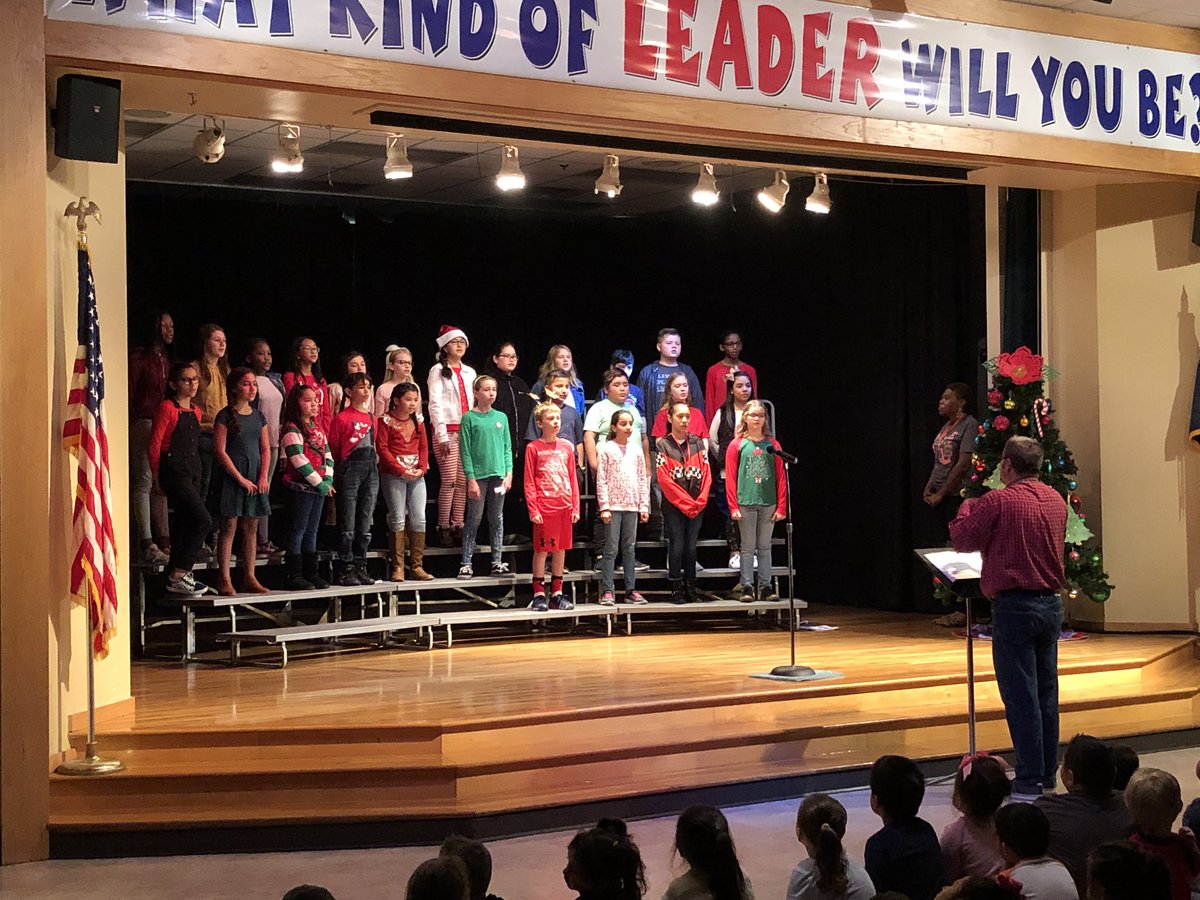 Mrs Castleberry tweet media