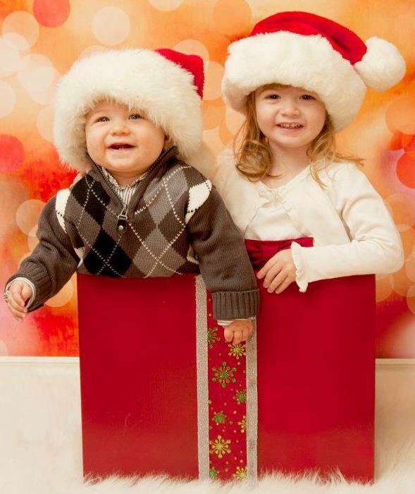 DL_Buts's tweet photo. Busted Halo’s InstaAdvent today is #TBT #memorablegift so here’s my most memorable gift...my own littles Addyson and Logan (who are not this little anymore but still just as cute). #BHAdvent19 #SS2019Advent https://t.co/04AKQarO4r