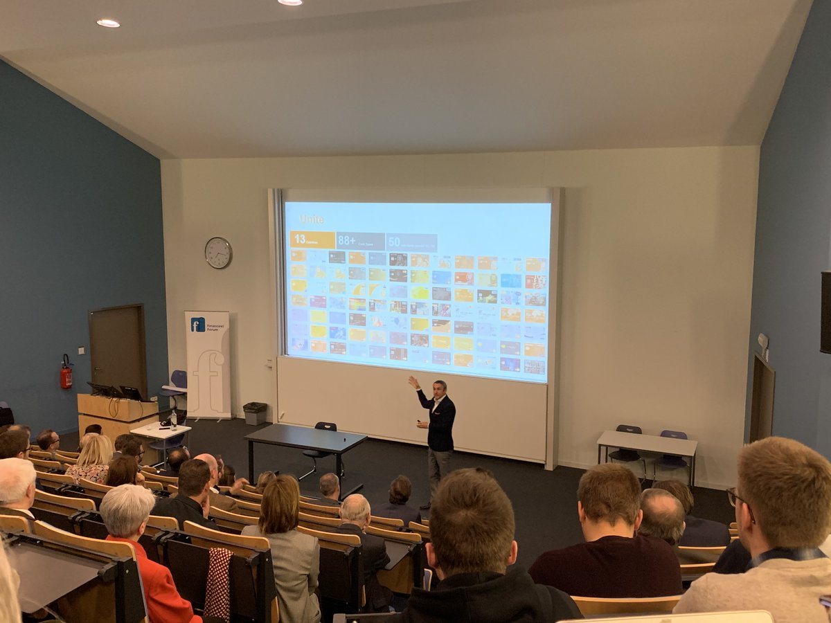 KjentoL's tweet photo. Gastcollege in Campus Turnhout gegeven door de CEO van ING. Turning challenges into opportunities (de bank van de toekomst) #itfactory #thomasmore #gastcollege #ing https://t.co/CA68bjH3Tx