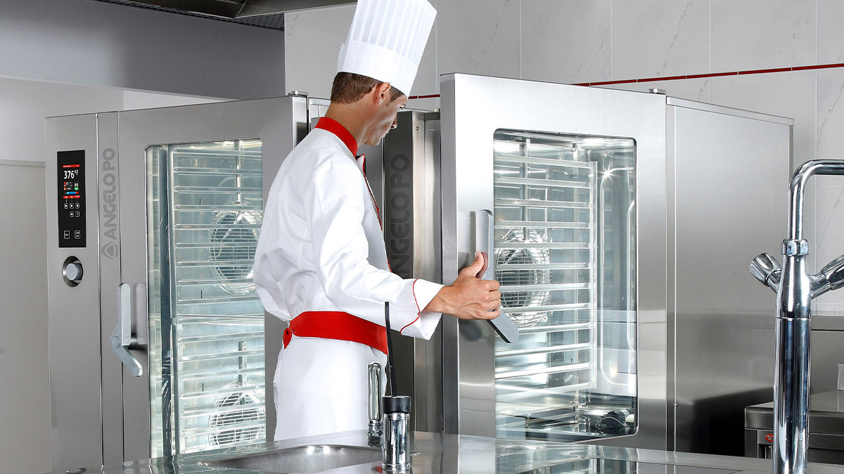 AngeloPoAmerica's tweet photo. Do you want to expand your professional kitchen? Choose an Angelo Po combi oven for maximum efficiency. More details at https://t.co/jxf3Ozqqhi #AngeloPoAmerica #combioven https://t.co/m0c3vWb75k