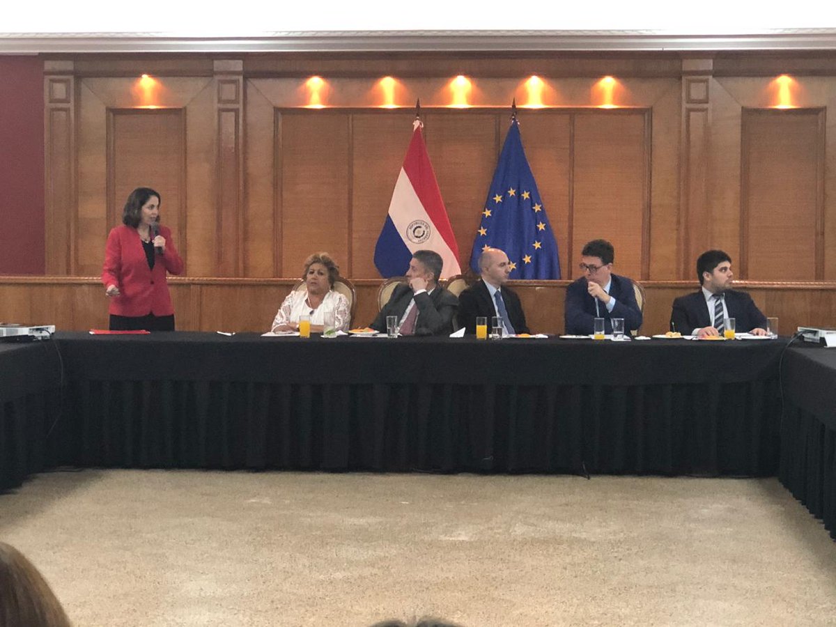 IDEA_int_Py's tweet image. Ayer acompañamos el desarrollo de la Mesa Redonda de la misión de seguimiento de la MOE UE 2018. Esta misión estuvo liderada por el eurodiputado Nicola Danti, y los expertos electorales Tommaso Caprioglio y Xabier Melián. #elecciones