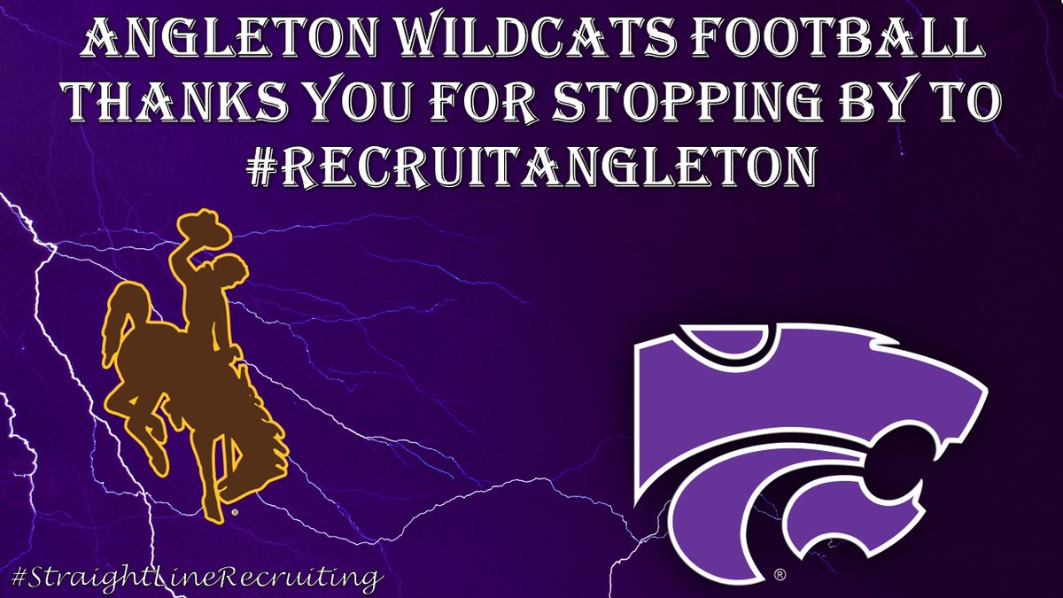 PurpleReignFB's tweet image. Thank you to @CoachJRich and @wyo_football for stopping by to #RecruitAngleton! #StraightLineRecruiting #PurpleReign