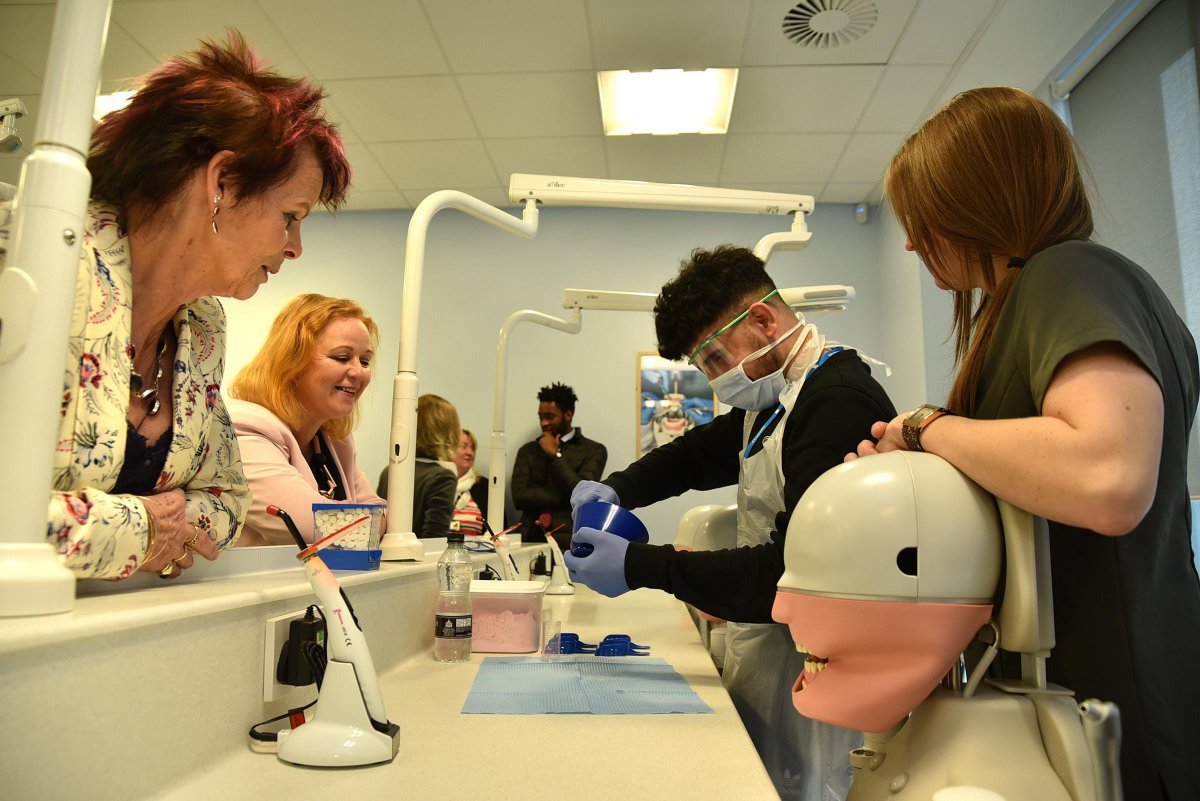 Bradford_TandA's tweet photo. Bradford College dental centre in running for award https://t.co/jOeONDJdwX https://t.co/nnWxDWAixs