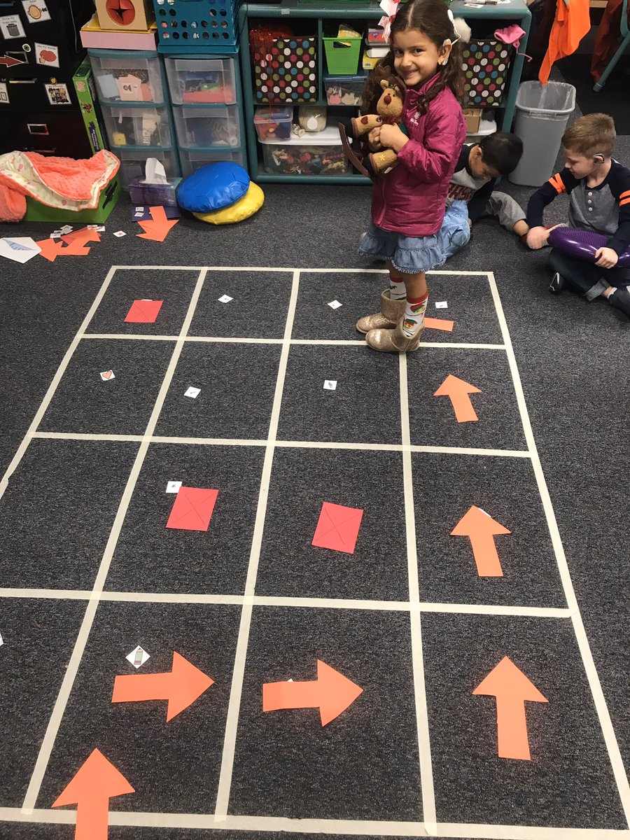 Burk elem. celebrating Computer Science Week with some ‘unplugged activities. <a href="/gps_ts/">GPS Tech</a> @Burkbobcats <a href="/scratch/">Scratch Team</a>