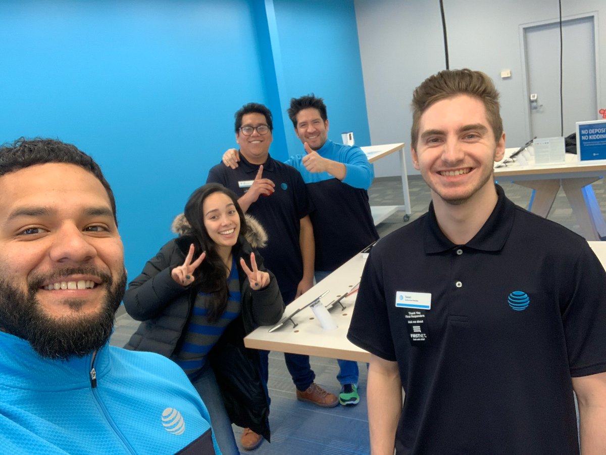 Awesome visit! Very insightful thank you! <a href="/elthonmunoz/">Elthon Munoz</a> <a href="/TonyGPortables/">TONY GOMEZ At&t Portables</a> <a href="/Lasette1230/">Lasette</a> #ATT