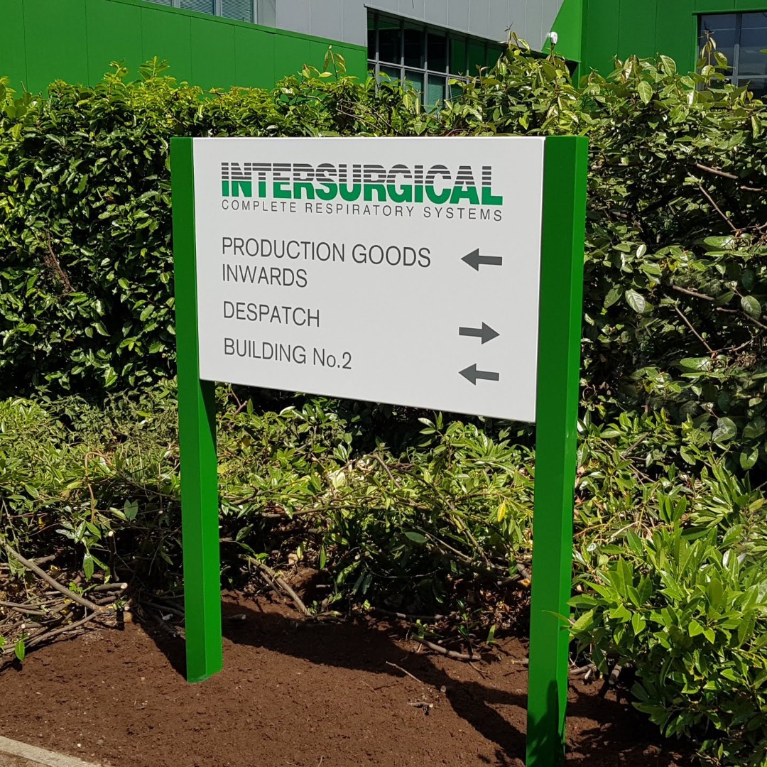 zoosigns's tweet image. Colour coded directional post sign...

#postsign #wayfindingsign #directionalsign