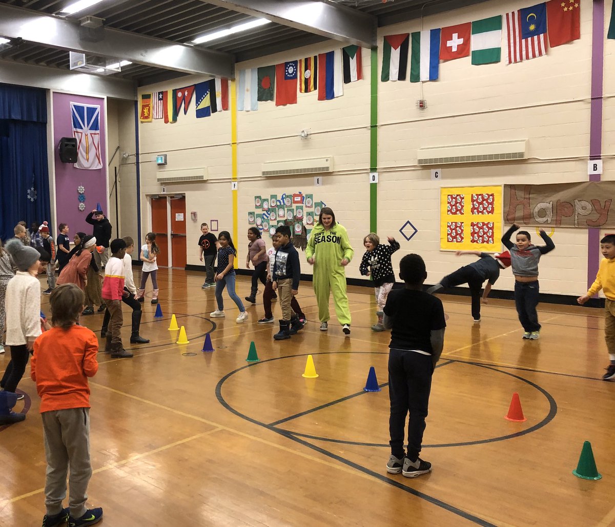 Co-op games with the Grinch.  <a href="/standrewselem/">St. Andrews School</a> <a href="/NLESDCA/">NLESD</a> @CityofStJohns #activecommunities
