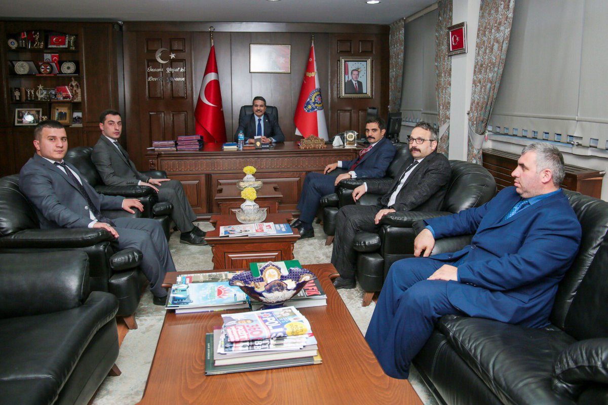 Ülkü Ocakları Genel Başkanı Sinan ATEŞ beraberinde Trabzon Ülkü Ocakları Başkanı Altan ŞAHİN ve yönetimi, 
Emniyet Müdürümüz Metin ALPER’i makamında ziyaret ettiler.
Devamı için ; instagram.com/p/B5-m9kBBiCY/…