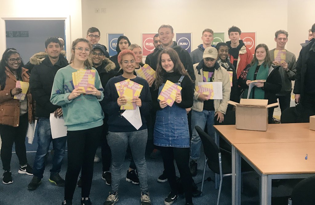 Amazing turnout to remind students at @RUSUtweets to vote today! You've still got 6 hours to have your say.

#GE2019 #GeneralElection19