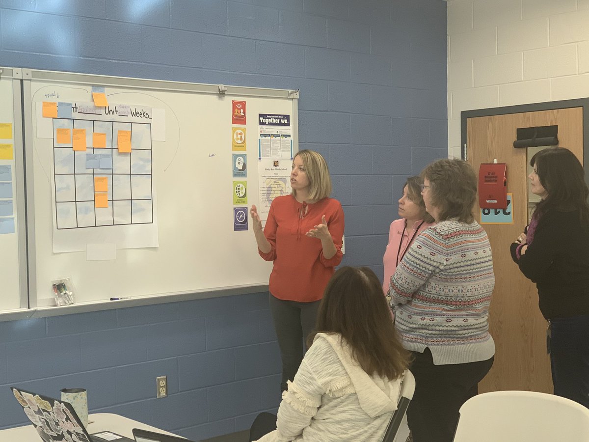 The English 7 team <a href="/RockyRunMS/">RockyRunMS</a> engaged in meaningful discussions about student learning and next steps for instruction during our Window 1 Data/Planning Day. Way to go ladies! <a href="/agslevin/">Anna Slevin</a>