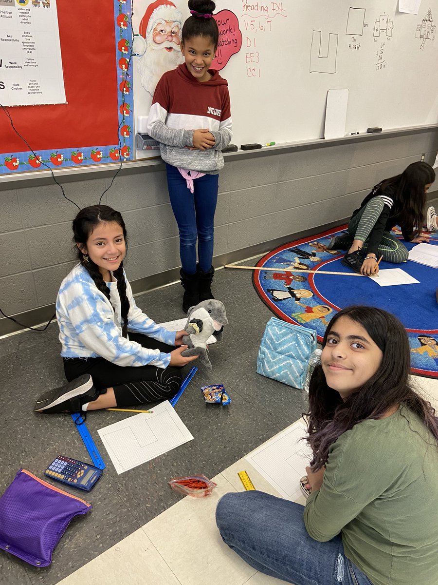 Creating our  floor plans for our math project with some help from our classroom guest Splash 🐬<a href="/Mrs_DeFortuna/">Allison DeFortuna</a> <a href="/Willow_Dale_ES/">Willow Dale Elementary School</a> <a href="/CSDDavisES/">Davis-ES</a>