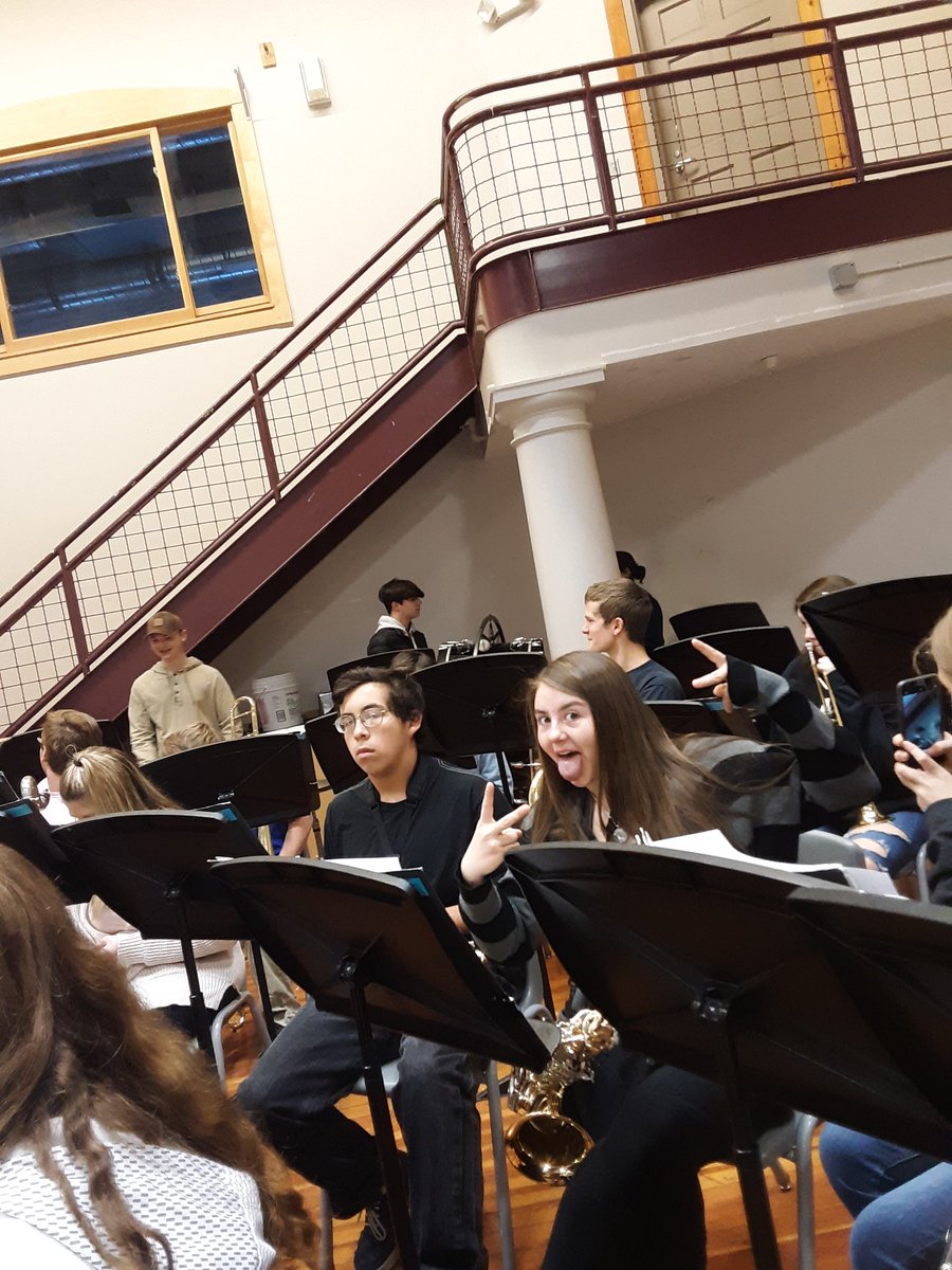 ElizabethLabier's tweet image. Band is getting ready for the Winter Concert tonight! Both band and chorus/RWA will be performing at 7pm in the middle school cafeteria. We would love to see you there! #hdhspride #hdsdpride