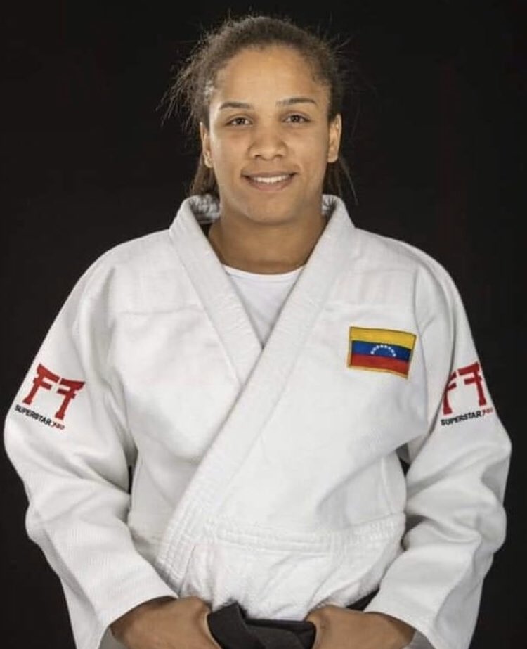 Nuestras judocas Elvismar Rodríguez y Anriquelis Barrios 🥋🇻🇪 verán acción en el “Qingdao Masters 2019” #China 🇨🇳 que se realizará desde este #12Dic al #14Dic y permitirá seguir sumando puntos de cara a #Tokyo2020 ¡Éxito muchachas! 🤩 

#PatriaIndetenible
<a href="/NicolasMaduro/">Nicolás Maduro</a>