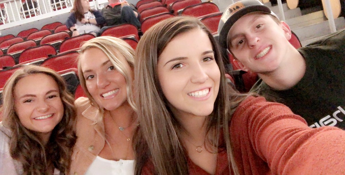 nicolee_haley's tweet photo. @lukecombs and @MorganWallen in the same concert...  it was great let me tell ya 🤩🤩 https://t.co/4GRAqk3ChS