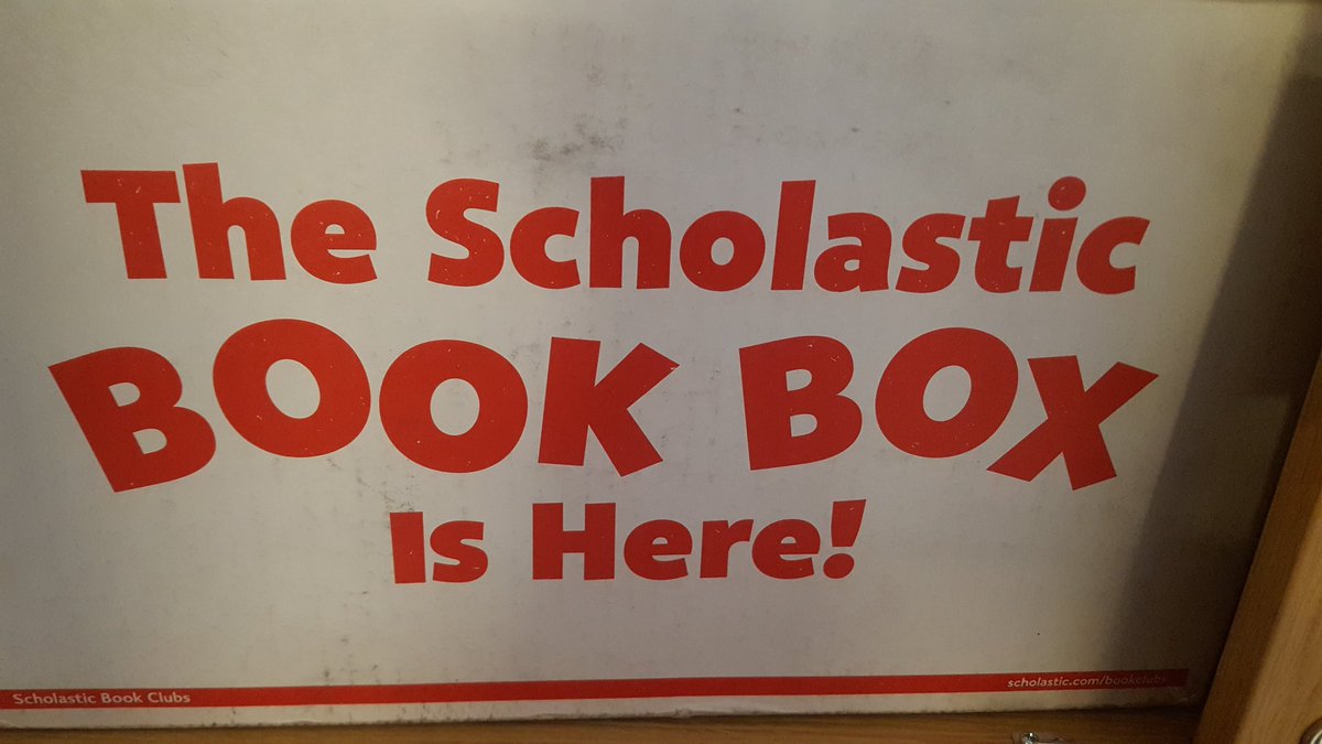 hrobinsonD32's tweet photo. I'm like a kid at Christmas when my book box arrives!! 🎅 #pesd32 https://t.co/ly90SFTV7j