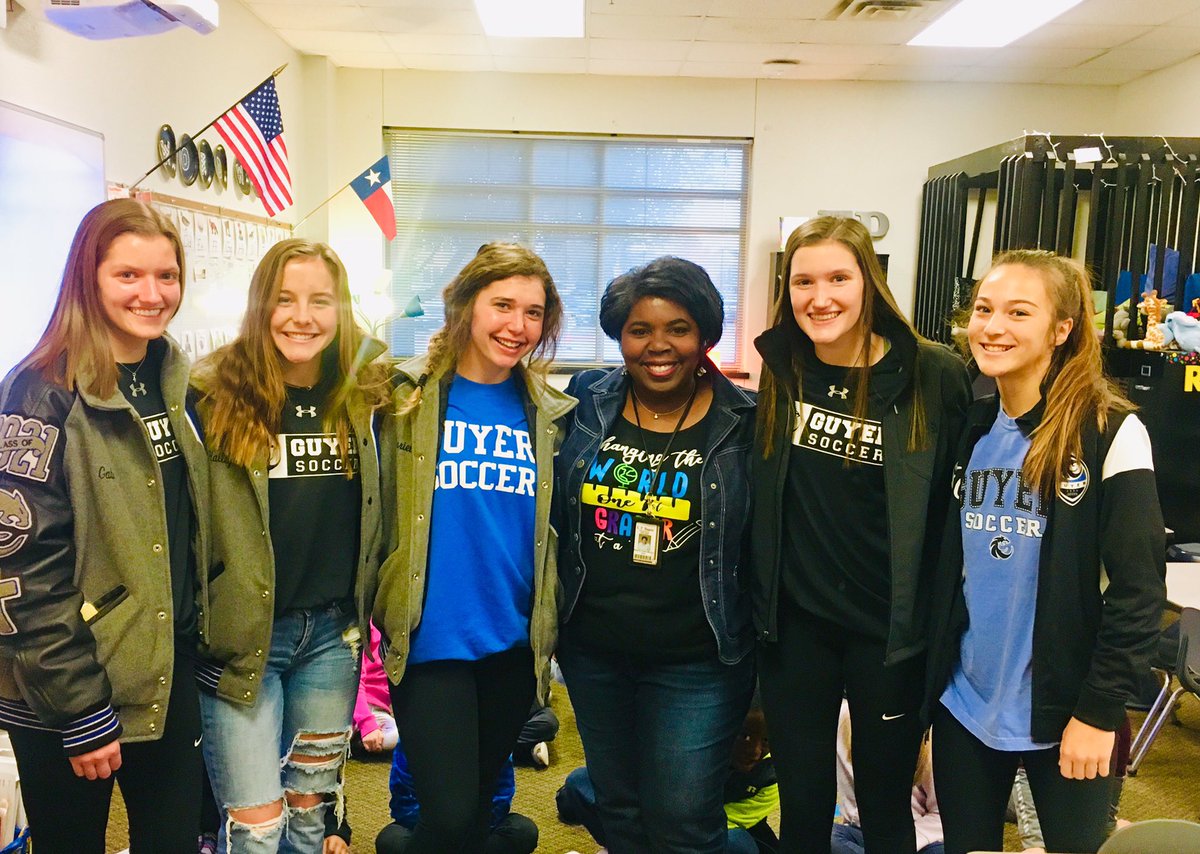 ATeachMoore's tweet image. The day started out fantastic with @Guyer_GSoccer  @GHS_Wildcats coming to @eprayzorelem to share information on the WOLF News. So awesome seeing these athletes and even some former students! @dentonisd @One_and_Ready #DentonISDDelivers #AlwayslearningMoore