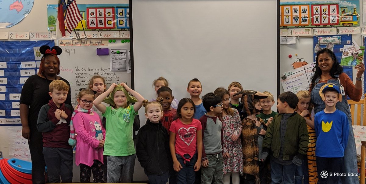 1VBacchus's tweet photo. Dress like your favorite character! @BanksRoadES https://t.co/8BvlilULua