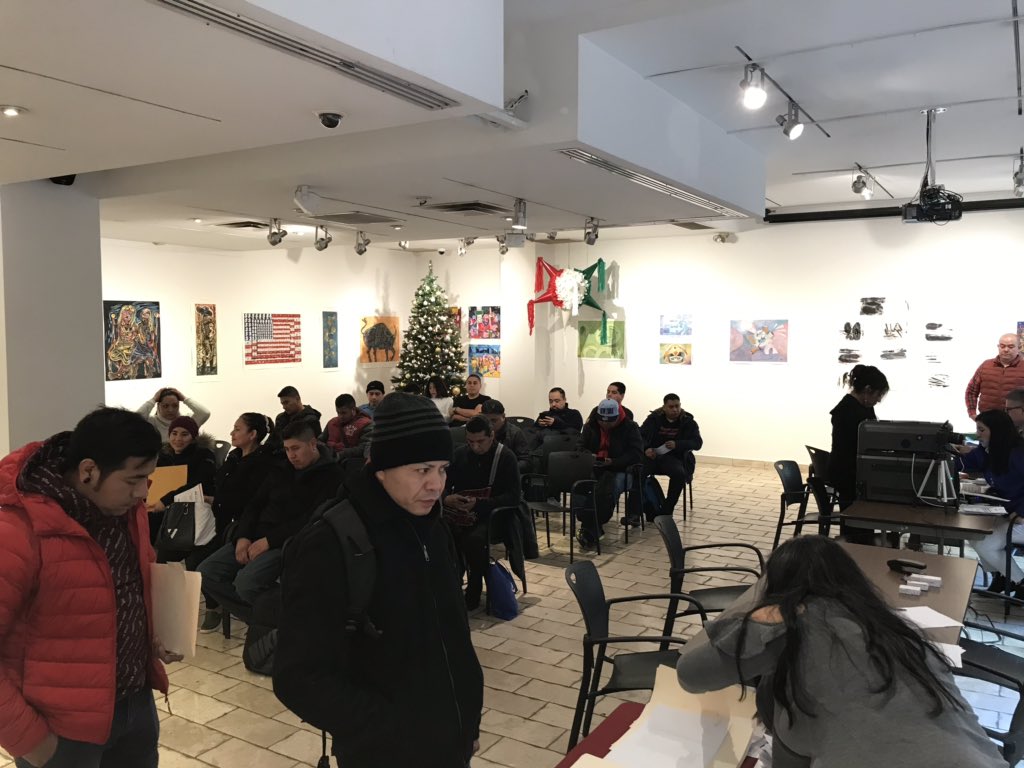 En lo personal es una gran satisfacción el poder coolaborar para atender a la comunidad migrante poblana en #NY 2° día de la jornada de trámite de licencias de conducir por parte del Gob. Del Estado de Puebla