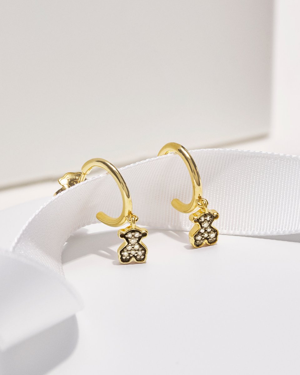 tousjewelry's tweet photo. Your Christmas favourites. A gift that will make her shine. Discover the new Nocturne collection on https://t.co/XxMOKSxLNU #TheAlmostPerfectGift #StayTender #TOUSJewelry https://t.co/5PYuU8JtvD