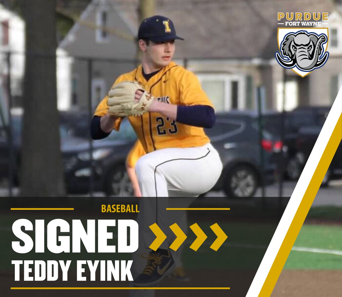 MastodonBSB's tweet photo. Please welcome to the Mastodons from St. Ignatius HS (Ohio) Teddy Eyink!

#SummitBSB #GoDons #FeelTheRumble https://t.co/4CohEgsF0r