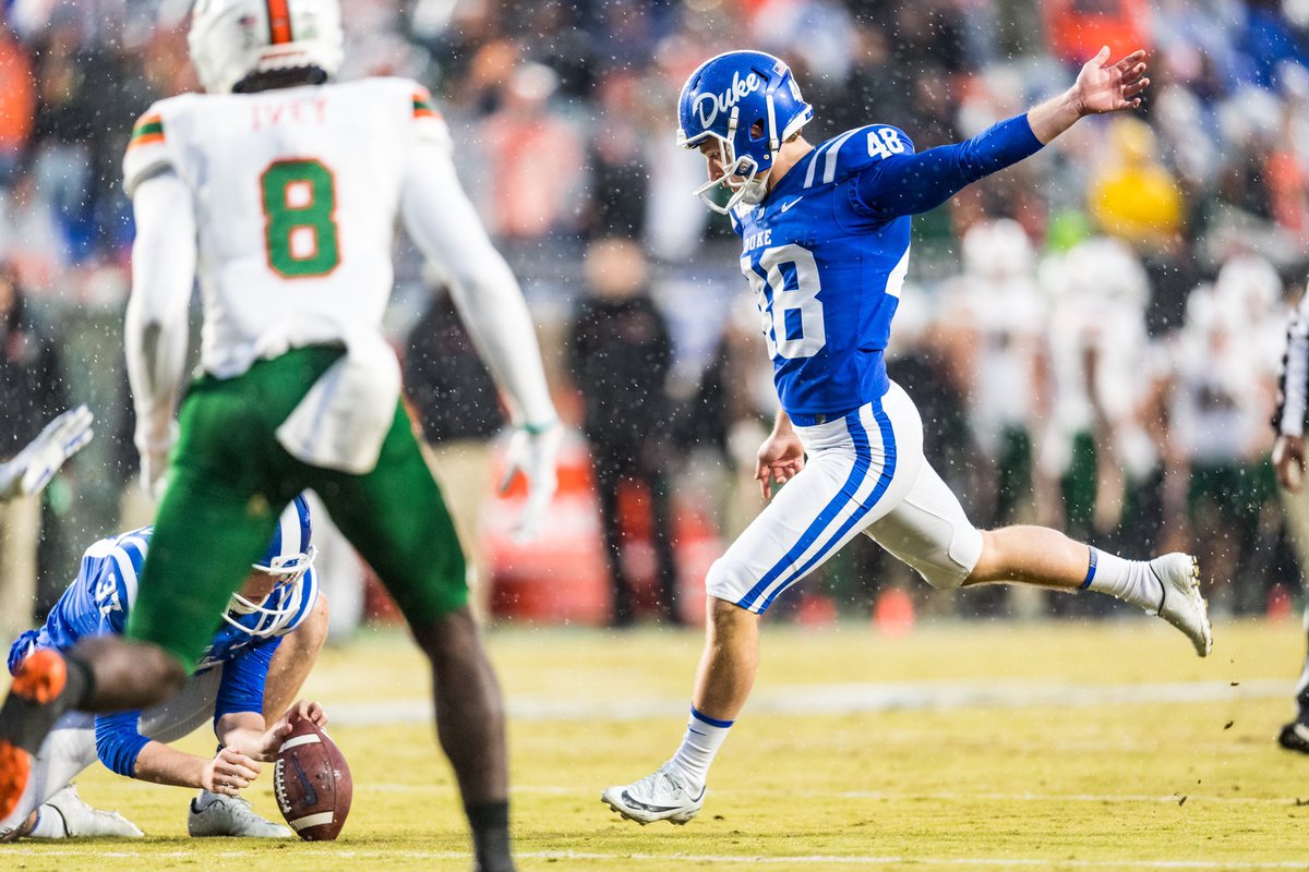DukeFOOTBALL's tweet image. More @PFF_College All-ACC honors for the squad 🏆💯

😈 @damond_123 (2nd Team)
😈 @AJReed48 (3rd Team)
😈 @mdwaters2139 (HM)
😈 @mcarter2nd (HM)

#GoDuke