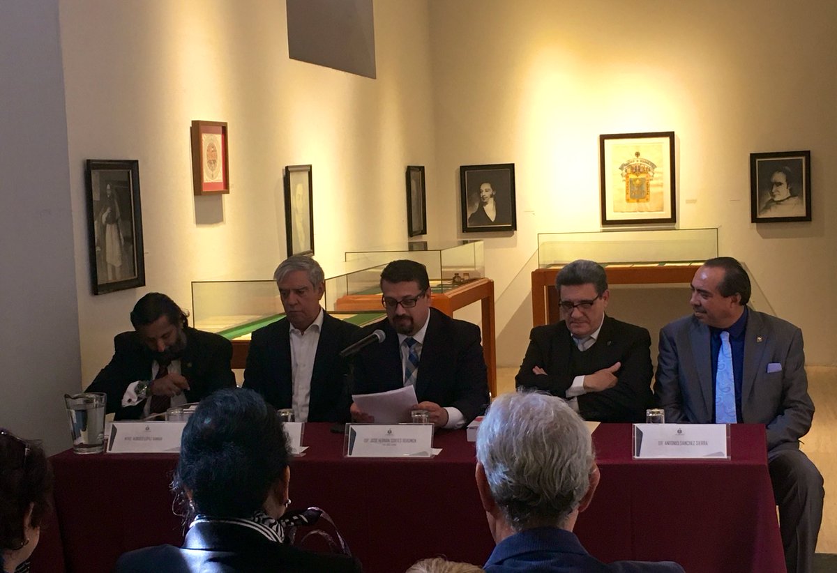 Presentación del libro “Ética de lo Fiscal y su Aplicación Práctica”, encabeza el evento el diputado <a href="/HernanCortesB/">Hernán Cortés</a>