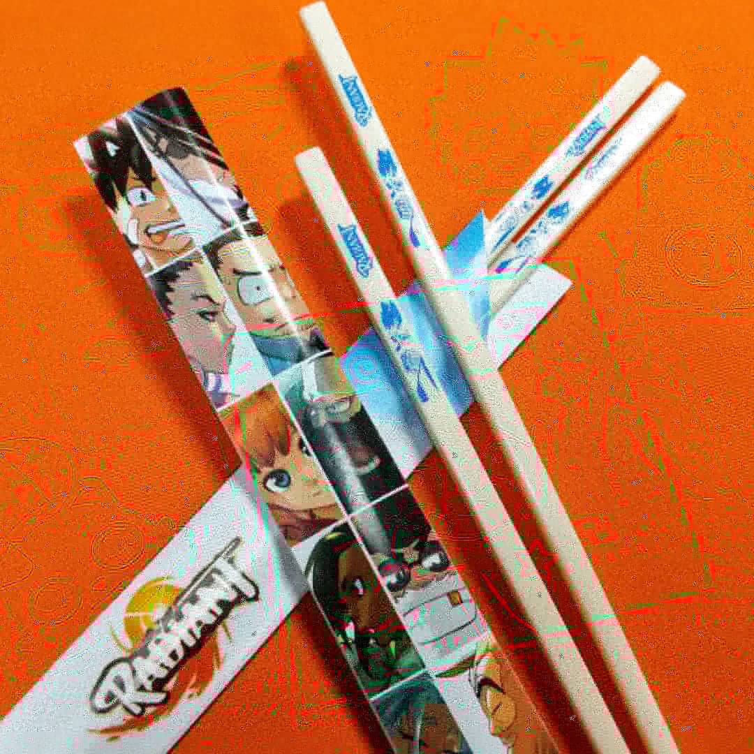 PYRAMONDde's tweet image. Einige konnten auf Cons bereits das Radiant Merchandise entdecken. Wir haben erst einmal ein kleineres Kontingent besorgt, das ihr nun auch in unserem Shop findet. Wie gefällt es euch? Was würdet ihr euch noch an Merch wünschen?
pyramond.de/katalog/radiant
Infos zu Radiant 7 folgen.