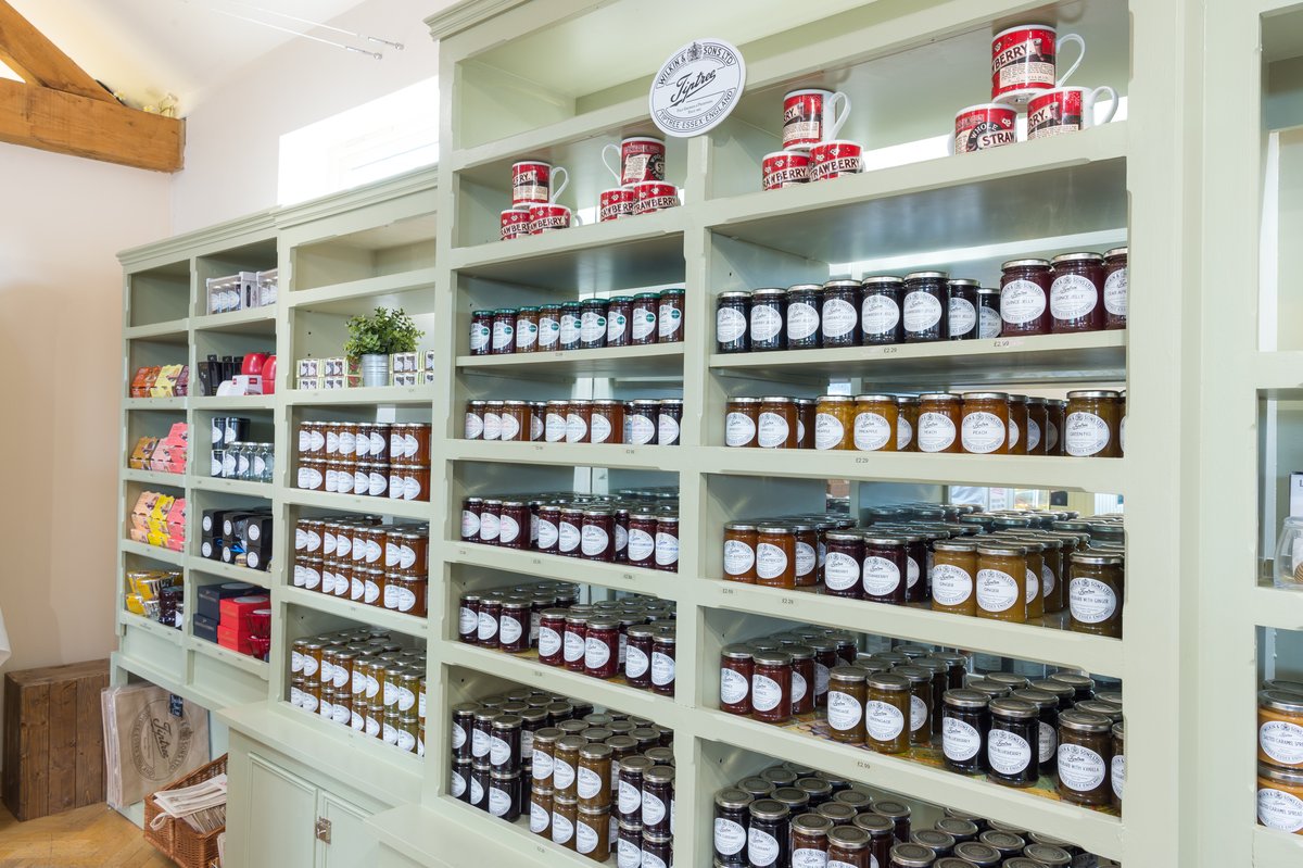 tiptree's tweet photo. Here at Tiptree we produce LOTS of different Jams..
Over the next 12 days our Sales and Marketing Team will share with you their favourite varieties... #12jamsofchristmas https://t.co/uHJvZGGquV